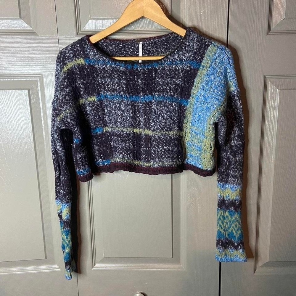 free people sweater size S good condition plaid